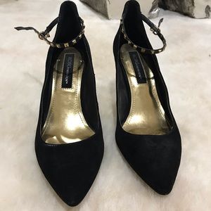 Classic black pumps